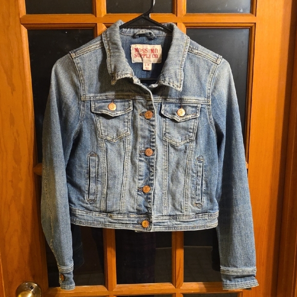 Mossimo Supply Co. Jackets & Blazers - Mossimo Supply Co. Women's Classic Blue Jean Jacket[2/$20]